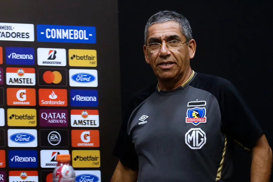 Gualberto Jara también tuvo palabras al tema “Palacios” (Photosport)