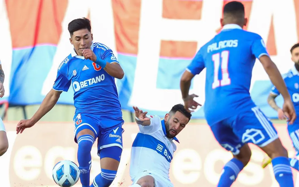 José Castro será titular en Universidad de Chile.