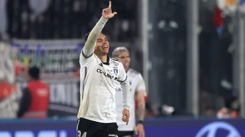 Vicente Pizarro da una gran noticia en Colo Colo. (Foto: Felipe Zanca/Photosport)