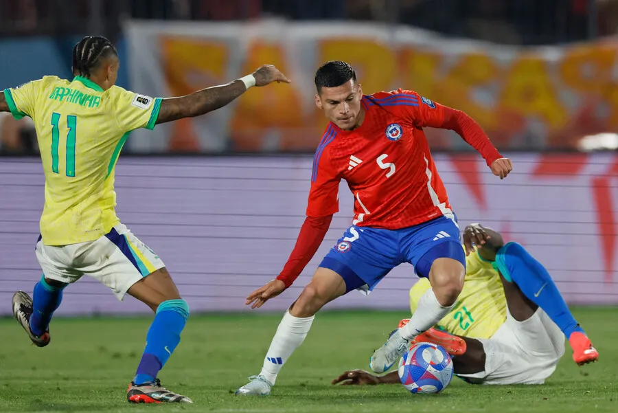 Cepeda tuvo un buen debut con ‘La Roja’ | Foto: Photosport