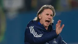 El entrenador de La Roja se mostró abatido en conferencia de prensa.