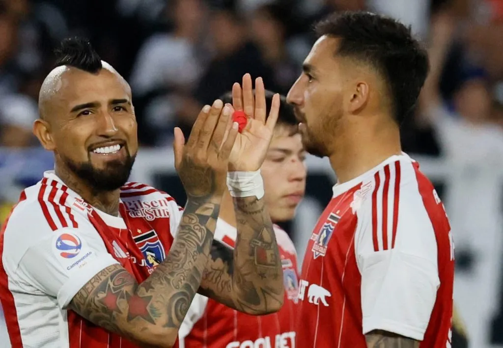 Arturo Vidal y Javier Correa entrenaron por separado en Colo Colo. (Foto: Dragomir Yankovic/Photosport)