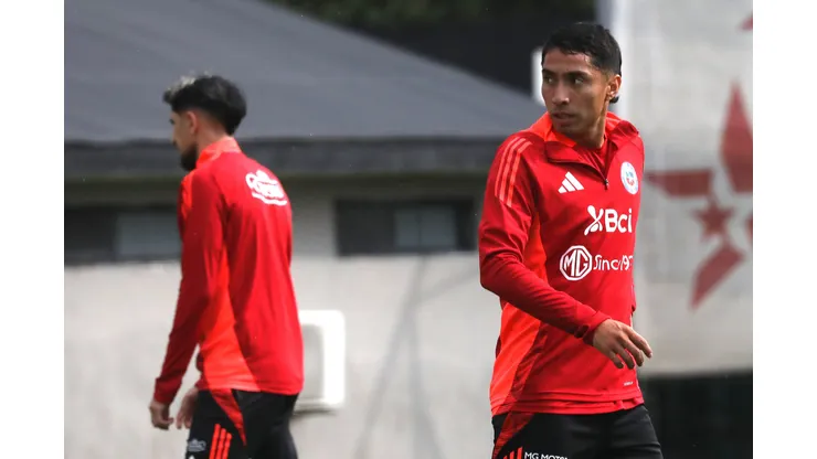 Luciano Cabral puede realizar su debut adulto por La Roja.