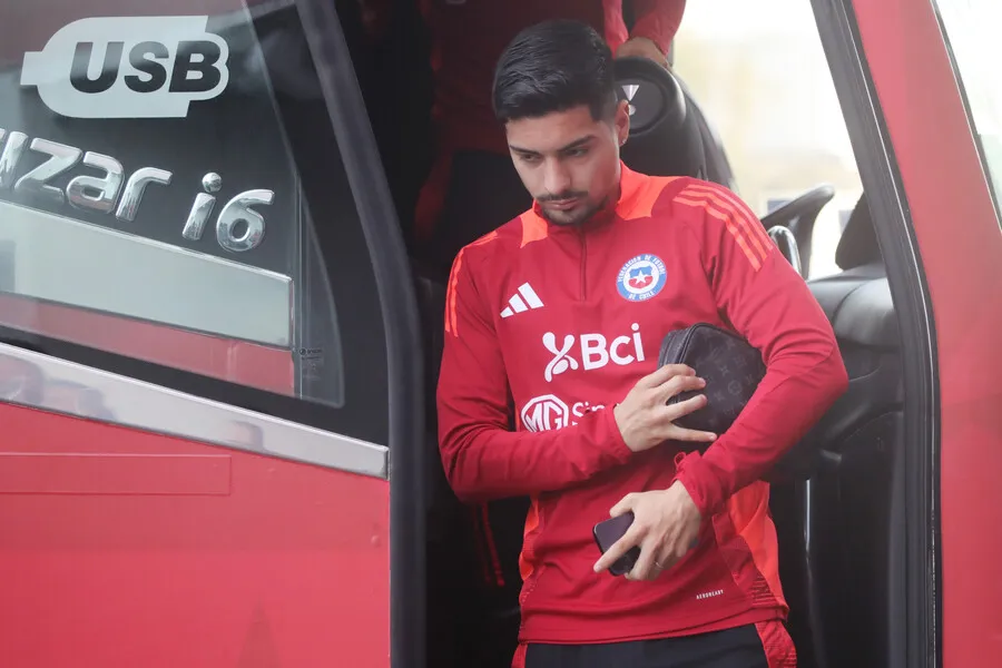 Willy Alarcón quedó descartado en La Roja ante Brasil. | Foto: Photosport