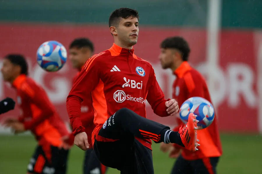 La Roja se prepara para enfrentar a Brasil. | Foto: Photosport