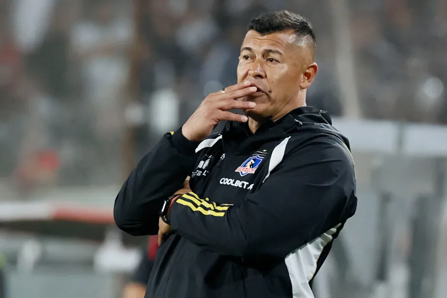Almirón advierte oscuro panorama en Colo Colo. | Foto: Photosport