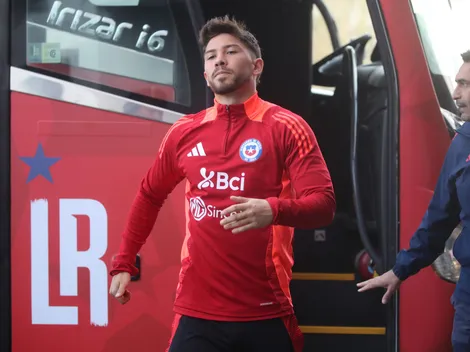 Felipe Loyola recuerda a Colo Colo en la conferencia de La Roja