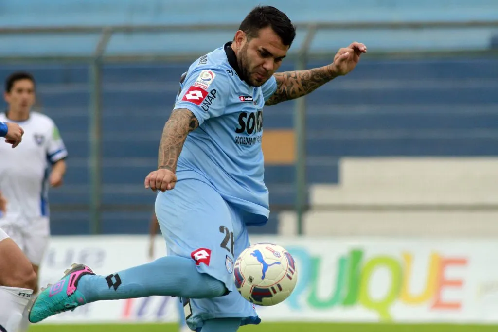 Cristián Bogado defendiendo los colores de Deportes Iquique, club en el que permaneció hasta 2016 (Foto: Alex Díaz/Photosport)