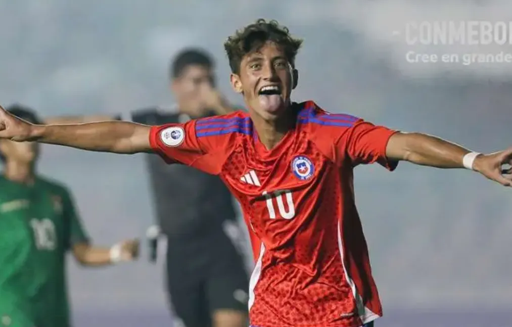 Zidane Yáñez celebrando uno de sus tantos ante Bolivia | FOTO: Conmebol