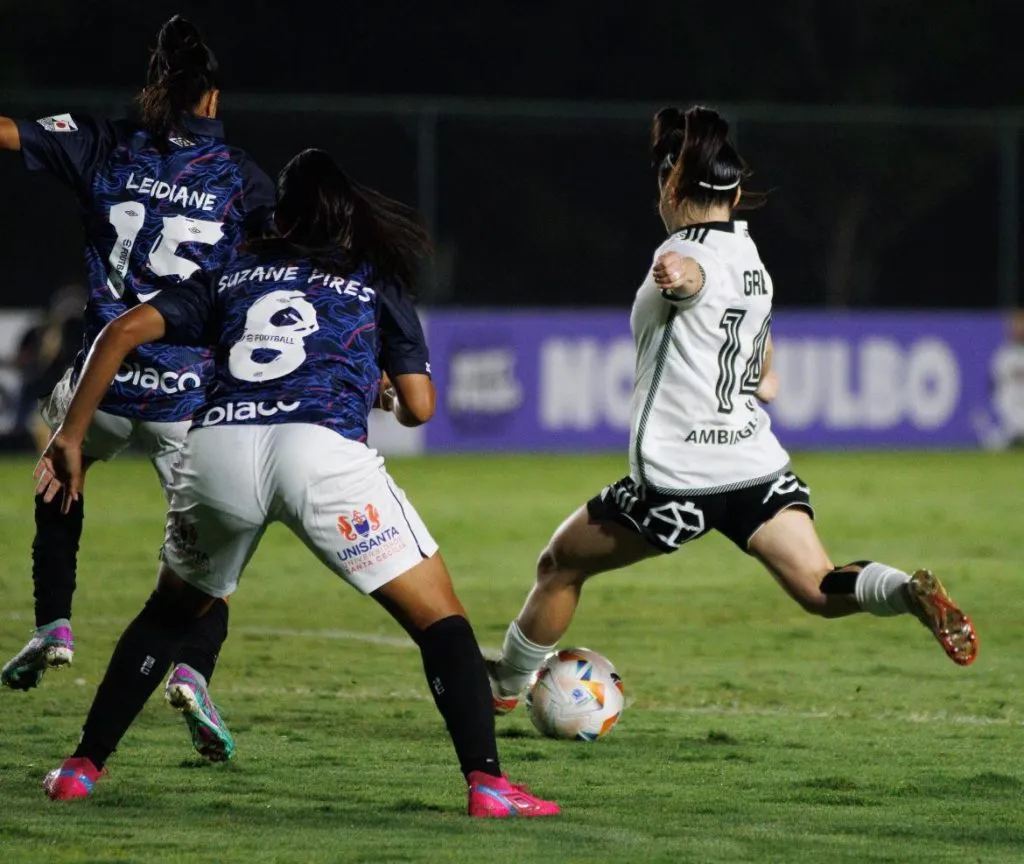 Con la derrota ante Santos, se consuma el fracaso albo (Colo Colo femenino=
