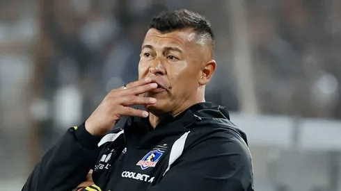 Almirón sorprende con elogio en Colo Colo.