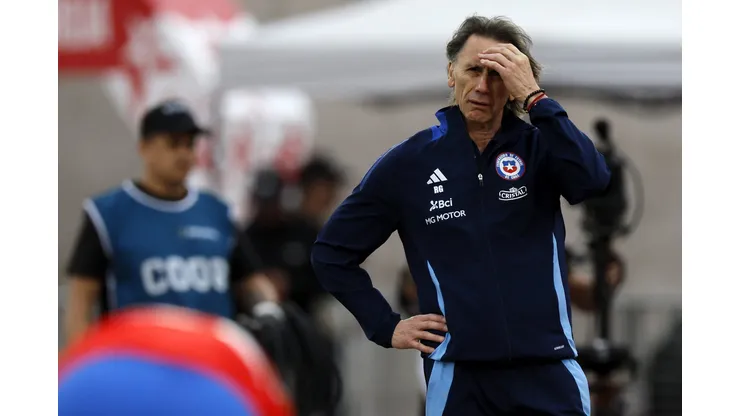 Ricardo Gareca pierde a dos figuras de La Roja ante Brasil y Colombia.