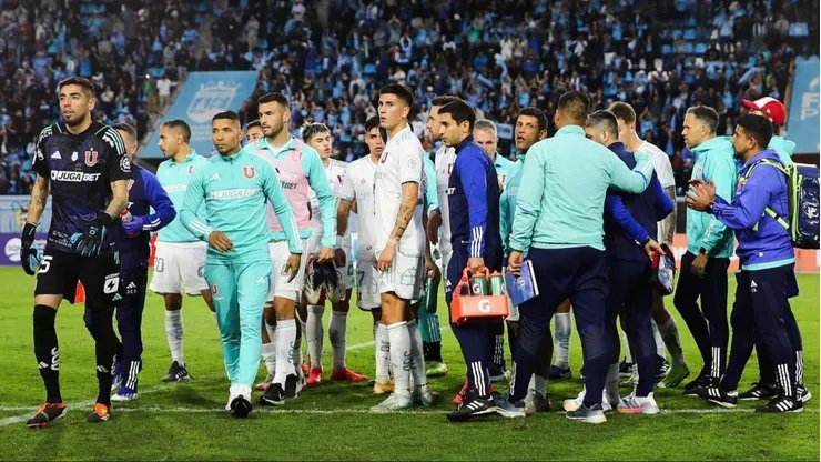 ¿Quiénes son los jugadores de la U que arriesgan perderse el Clásico Universitario?