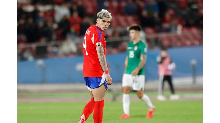 Ex U. de Chile le contestó a Carlos Palacios.