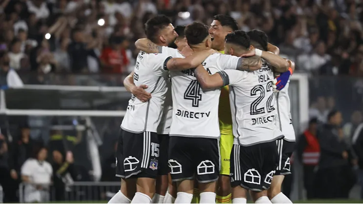Colo Colo venció por la cuenta mínima a Universidad Católica por el Campeonato Nacional en fecha pendiente. El duelo entra a un top 5 especial de TNT Sports.