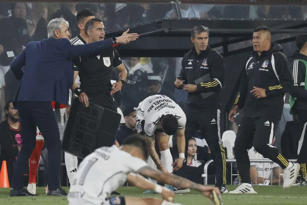 Jorge Almirón fue expulsado en Colo Colo.