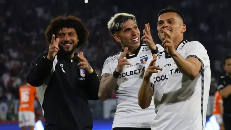 Este jueves Colo Colo enfrenta en el clásico a Universidad Católica. (Foto: Marcelo Hernández/Photosport)