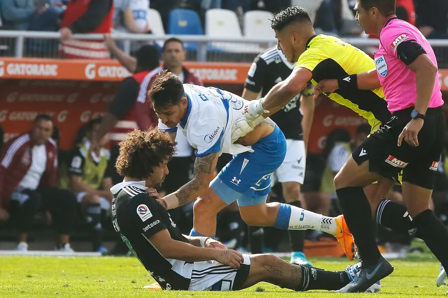 Se viene un nuevo choque entre Falcón y Zampedri. | Foto: Photosport