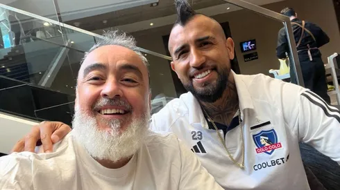 Juan Ramírez trabaja con Arturo Vidal y otra figura de Colo Colo. (Foto: Juan Ramírez)