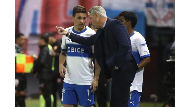 Fernando Zuqui se perderá el partido de la UC ante Colo Colo. (Foto: Photosport)