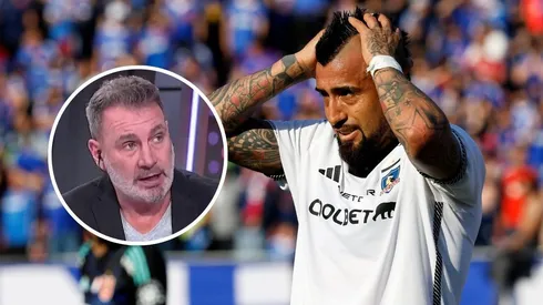 Marcelo Barticciotto intenta aterrizar a Arturo Vidal. (Foto: Photosport)