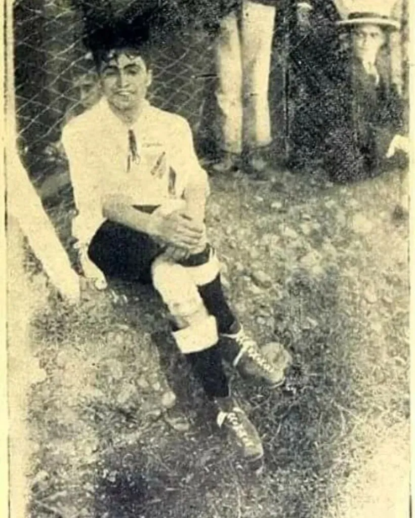 Él era Juan Quiñones, oriundo de Constitución y uno de los rebeldes de 1925 que fundó Colo Colo. Foto: Archivo.