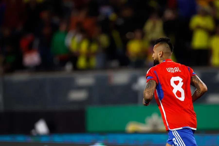 Arturo VIdal no aparece en la Selección Chilena. | Foto: Photosport