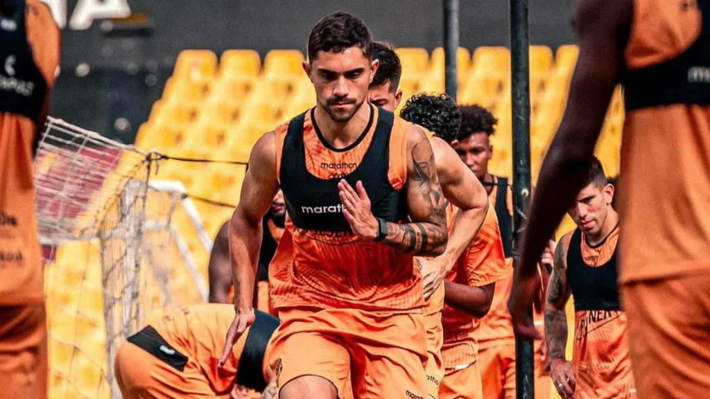 Nicolás Ramírez interesa en Universidad de Chile. Debe definir su futuro en Barcelona de Guayaquil.