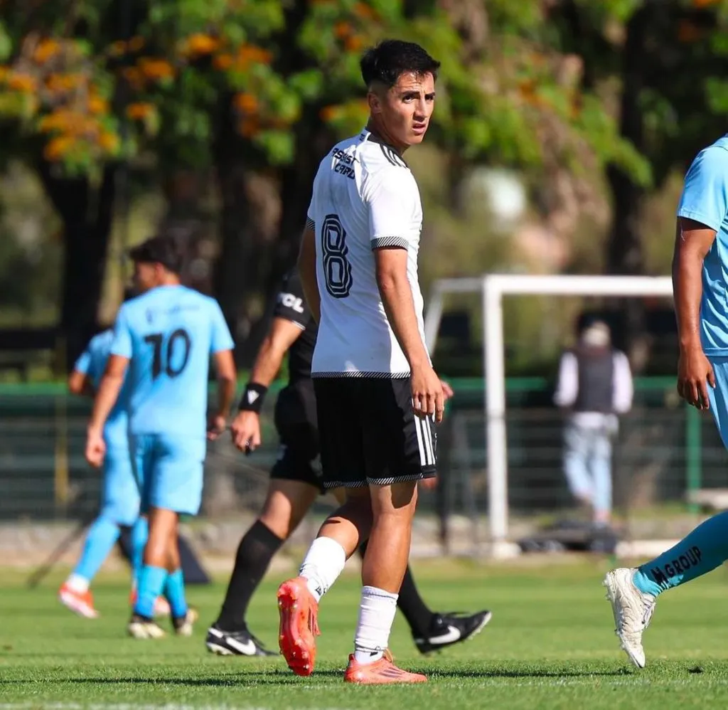 Diego Plaza es una de las figuras de Colo Colo proyección. (Foto: @colocolooficial)