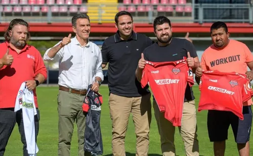 Esta imagen tiene un atributo alt vacío; el nombre del archivo es nublense--1024x576.jpg