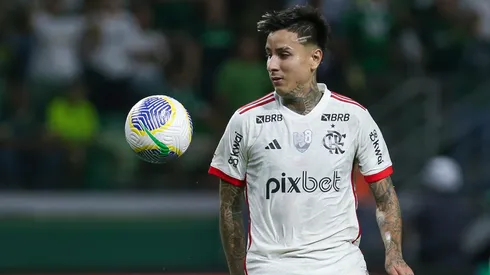 Erick Pulgar en el partido de Flamengo ante Palmeiras en la Copa de Brasil 2024.