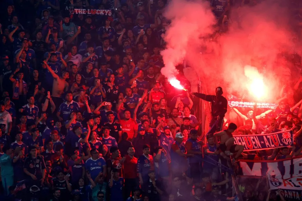 La U registró millonarias ganancias por venta de entradas. | Foto: Photosport