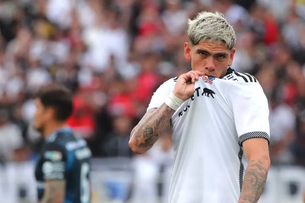 Los hinchas de Colo Colo eligen a Carlos Palacios como el mejor del 2024. (Foto: Jonnathan Oyarzún/Photosport)