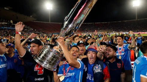 Claudio Palma reveló la travesía de Israel Poblete con la Copa Chile en la celebración de la U