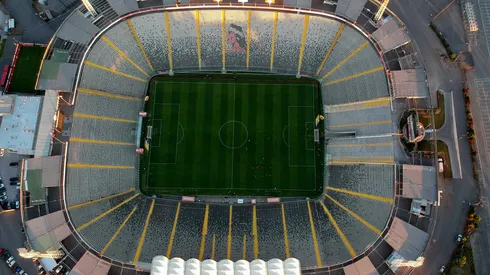 Colo Colo tiene complicado el camino para renovar a importante futbolista. (Foto: Photosport)