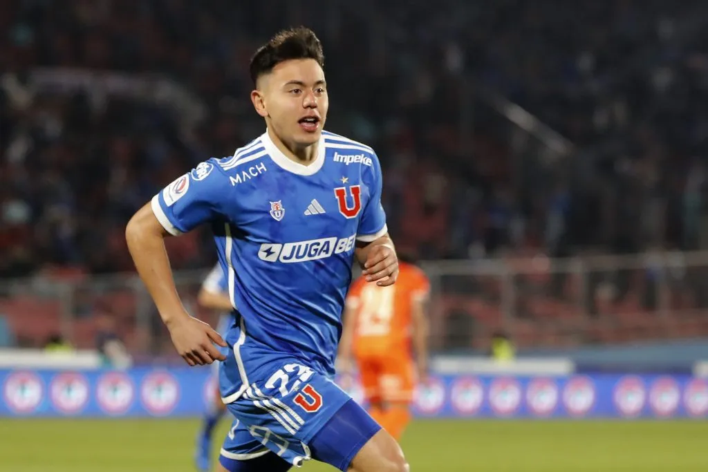 El joven atacante de los azules tiene grandes aspiraciones para la Copa Libertadores 
(Foto: Felipe Zanca/Photosport)