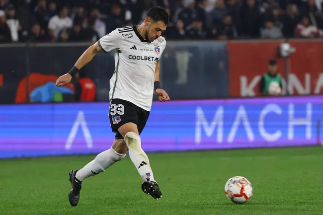 Ramiro González dejó Colo Colo y asoma en el horizonte de Everton.