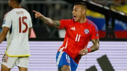 Eduardo Vargas no tiene definido su futuro. Por el momento, no tiene ofertas concretas en Brasil.