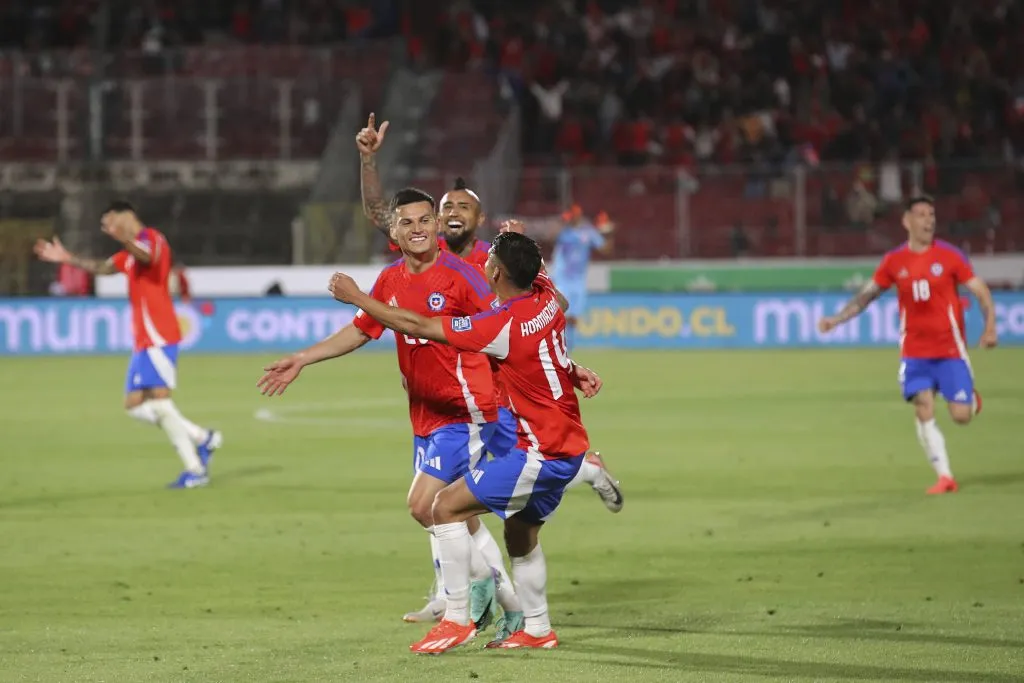 Lucas Cepeda anoptó un doblete en la victoria de Chile sobre Venezuela. (Foto: Pepe Alvújar/Photosport)