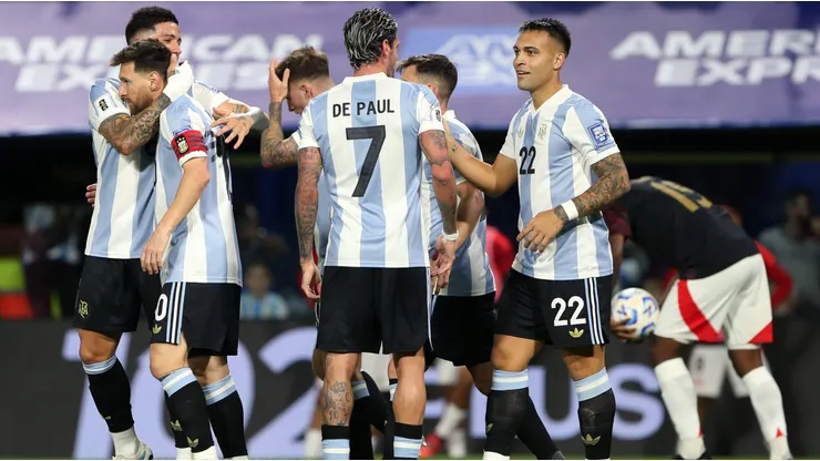 Así quedó la tabla de posiciones tras el partido de Argentina y Perú.