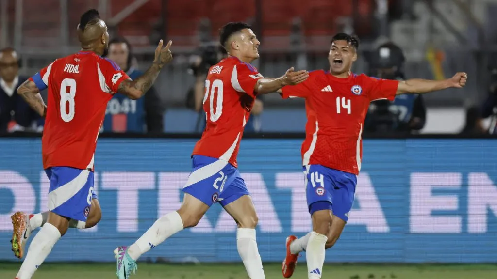 La Roja derrotó a Venezuela y se ilusiona en la tabla de posiciones.