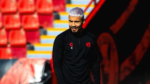 Revelan el nombre del jugador que ronda para ser refuerzo de Colo Colo.