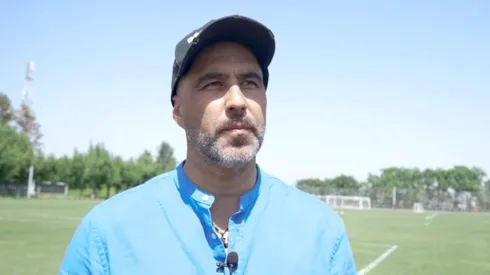 Eduardo Lobos no proyecta a Claudio Bravo en el arco de Colo Colo.