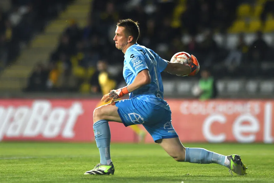 Bianchi postula a Nacho González a Colo Colo. | Foto: Photosport