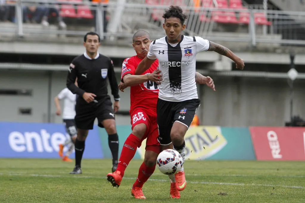 Gonzáles no pudo sobresalir en su paso por el conjunto Popular | Foto: Dragomir Yankovic/Photosport