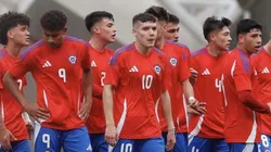 La Roja Sub 20 salta a la cancha del Estadio Elías Figueroa Brander.