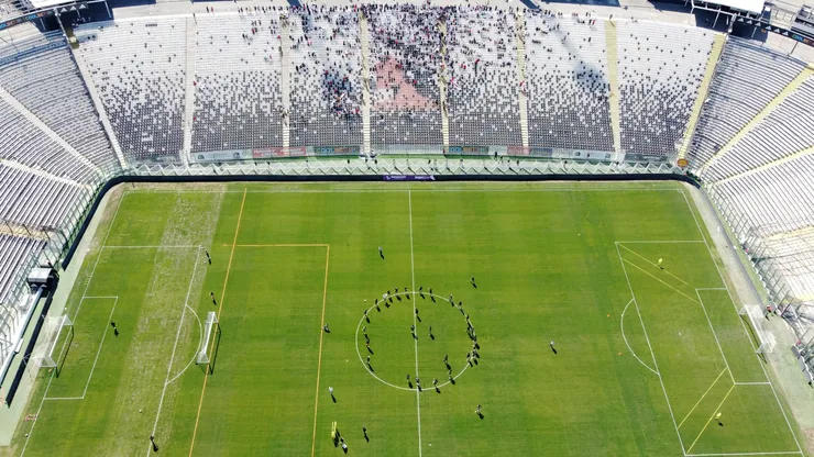 Colo Colo anuncia al quinto jugador que no seguirá en el equipo. (Foto: Photosport)