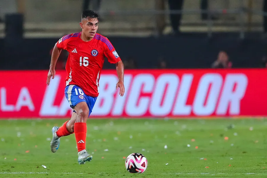 Awad rescató el partido de Vicente Pizarro (Photosport)