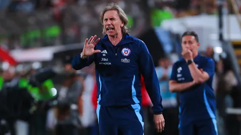 Ricardo Gareca asegura que analizará en si llama otro jugador a la Roja para el encuentro ante Venezuela. (Foto: Photosport)