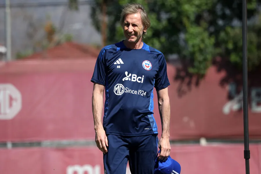 Gareca se la juega con este onceno ante Perú | Foto: Photosport